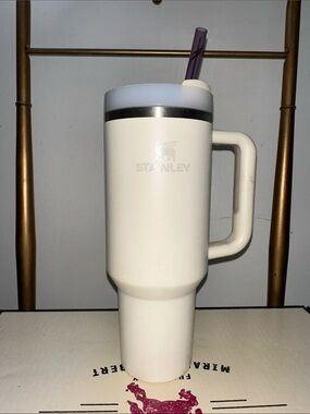 Stanley Travel Mug 40 oz White